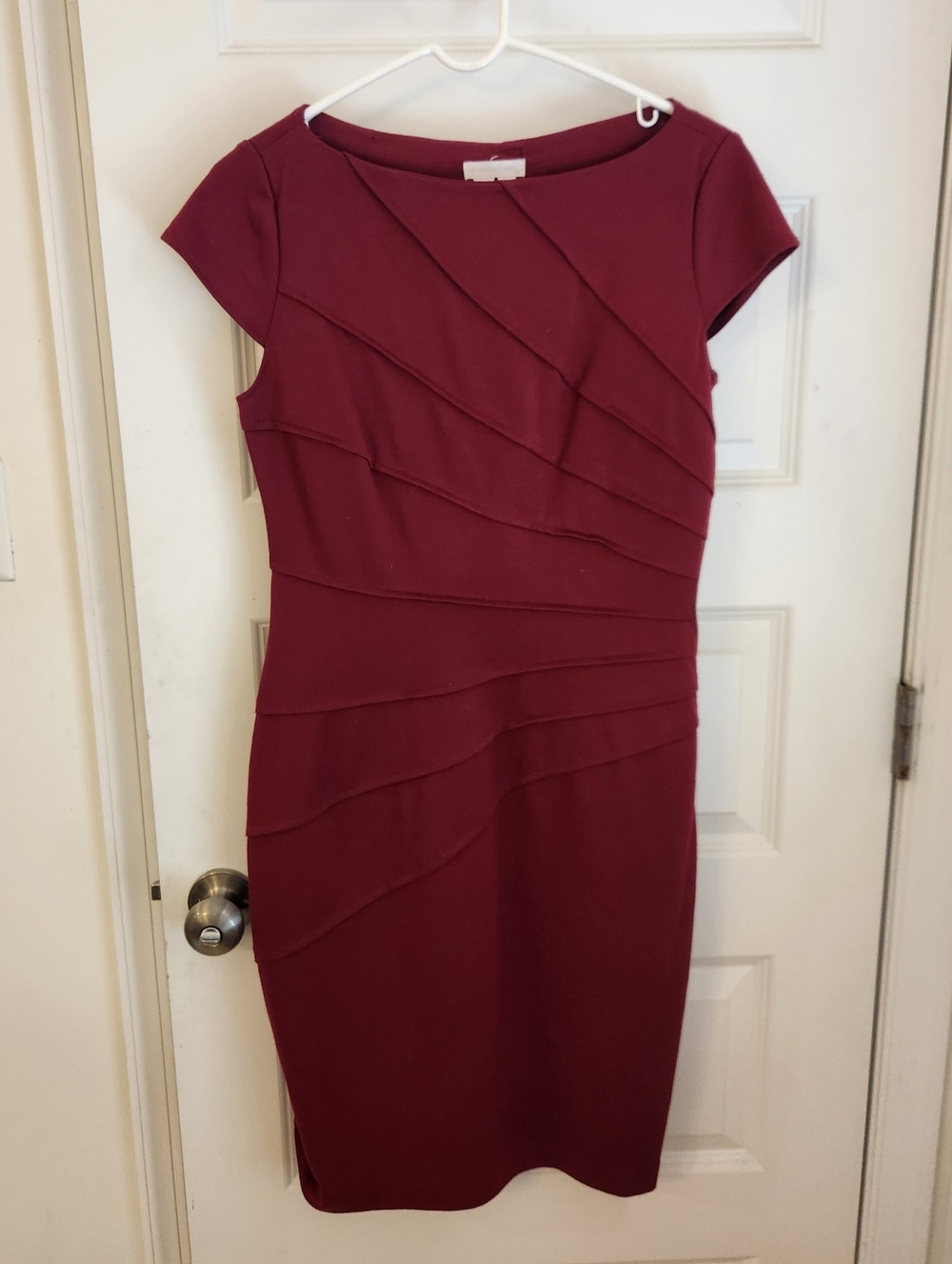 London Times Sheath Dress Size 6 Burgundy Cap Sleeves Starburst Career #JJ1291